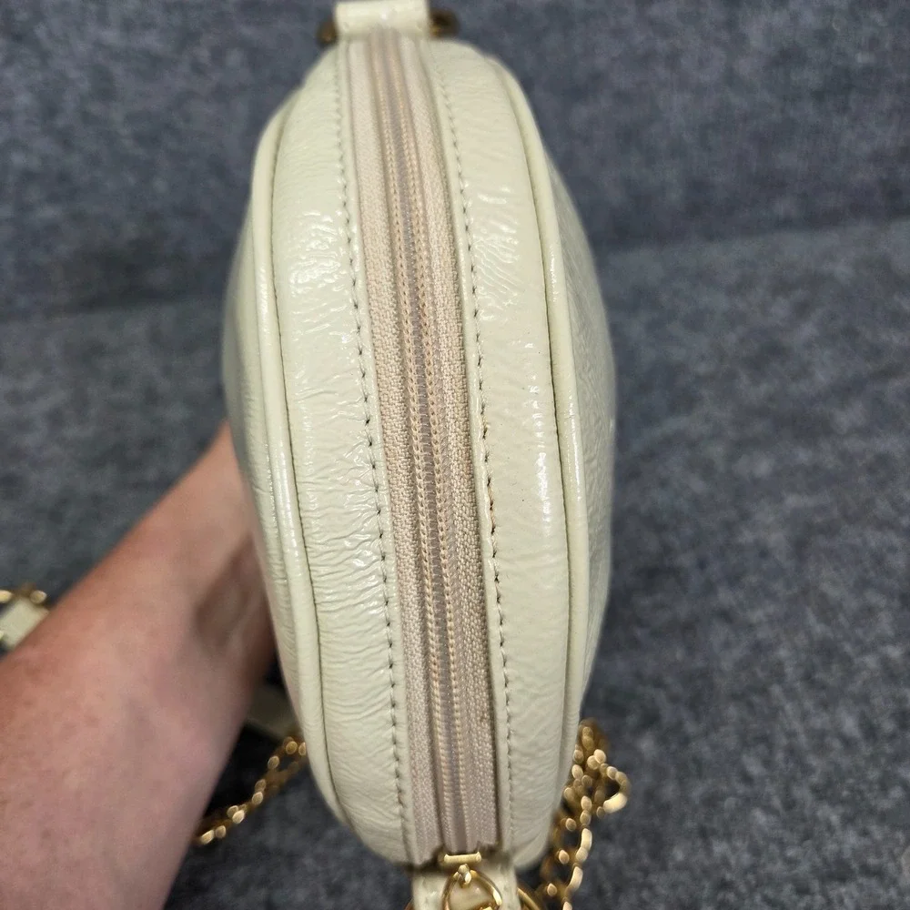 HOBO Deb Round Patent‎ Leather Crossbody bag Creme & Gold chain strap RARE